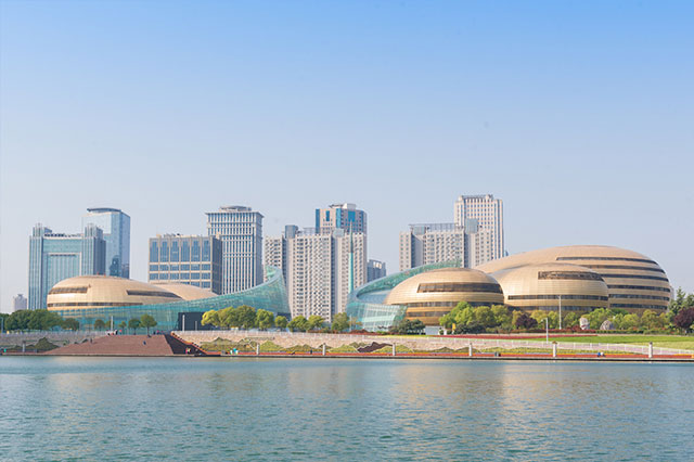 摄图网_501278449_banner_河南郑州CBD城市风光(非企业商用).jpg 摄图网_501278449_banner_河南郑州CBD城市风光(非企业商用).jpg